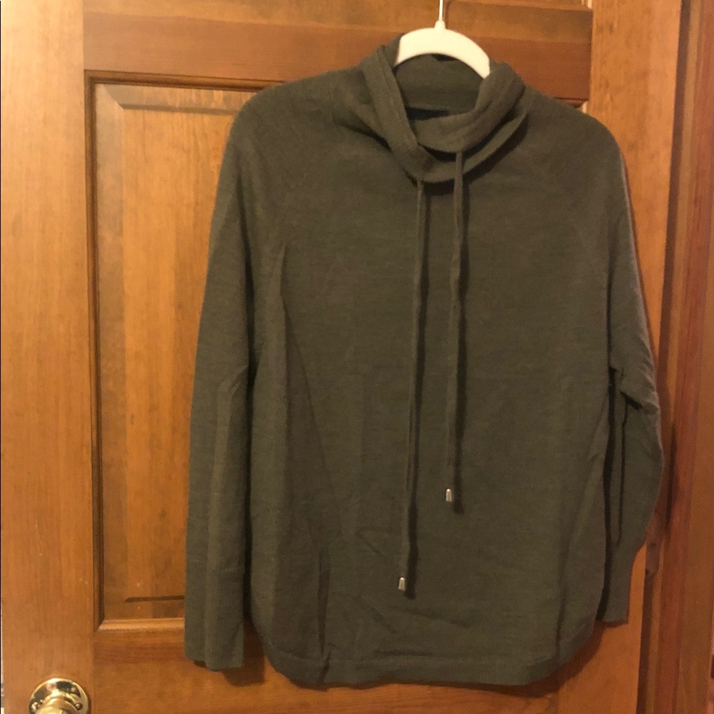 Cynthia Rowley Women’s Olive Green Sweater